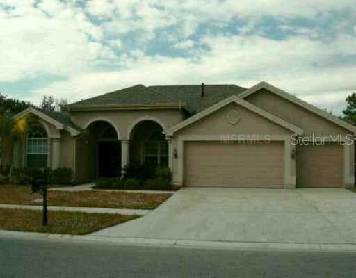 19226 AUTUMN WOODS AVENUE TAMPA, FL 33647