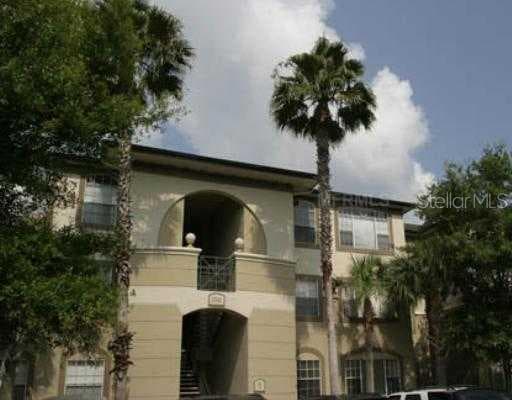 17110 CARRINGTON PARK DRIVE UNIT 816 TAMPA, FL 33647