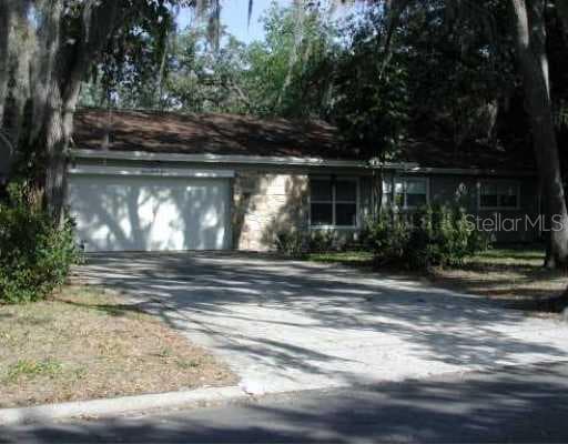 424 FERN CLIFF AVENUE TAMPA, FL 33617