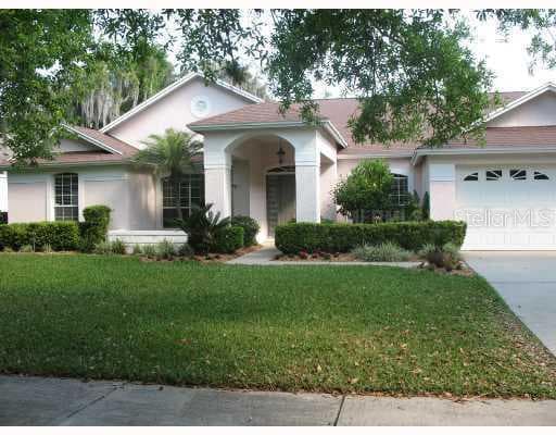 4946 WILLOW RIDGE TERRACE VALRICO, FL 33596