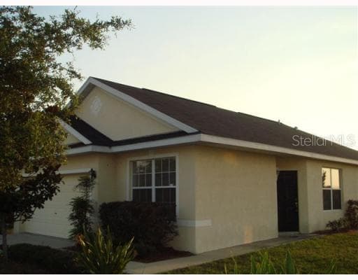 7469 OXFORD GARDEN CIRCLE APOLLO BEACH, FL 33572