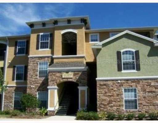2404 COURTNEY MEADOWS COURT UNIT 101 TAMPA, FL 33619