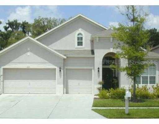 1035 HELMSDALE DRIVE WESLEY CHAPEL, FL 33543