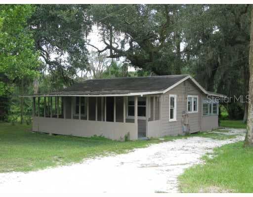9109 BACK UP ROAD TAMPA, FL 33637