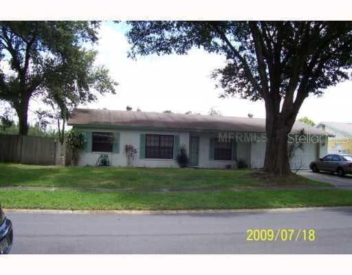 4317 HOLLOW HILL DRIVE TAMPA, FL 33624