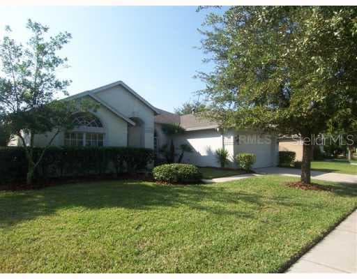 9423 HUNTERS POND DRIVE TAMPA, FL 33647