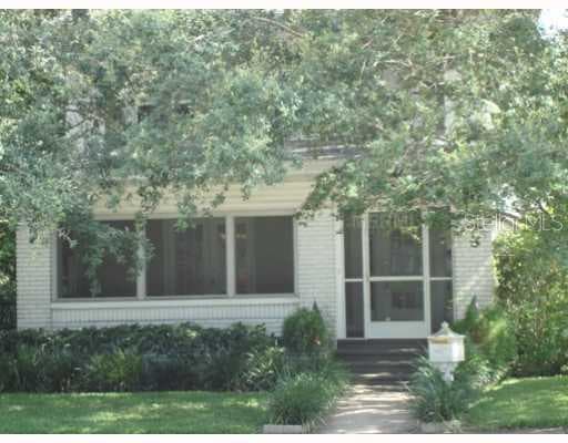 206 19TH AVENUE NE ST PETERSBURG, FL 33704
