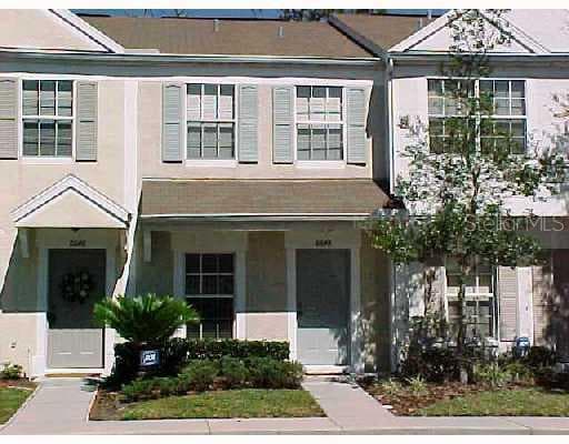 8648 HUNTERS KEY CIRCLE TAMPA, FL 33647
