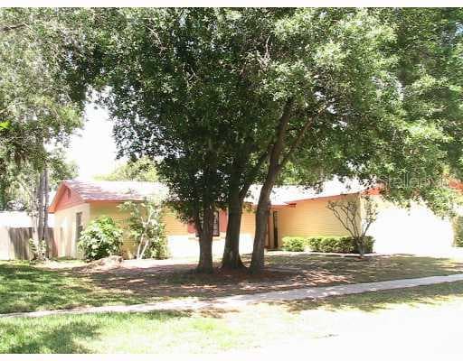 720 CALIENTE DRIVE BRANDON, FL 33511