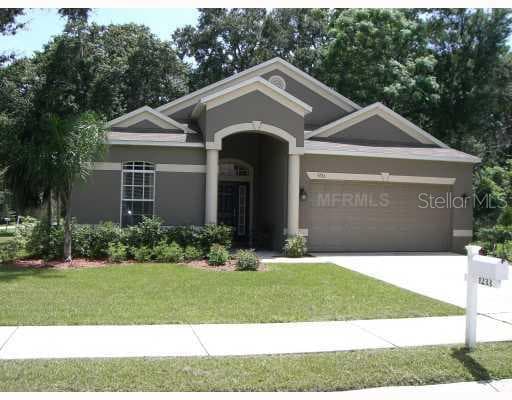 1233 GORDON OAKS DRIVE PLANT CITY, FL 33563