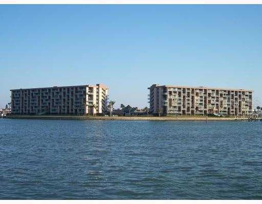 1 KEY CAPRI UNIT 104 TREASURE ISLAND, FL 33706