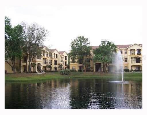 5604 PINNACLE HEIGHTS CIRCLE UNIT 107 TAMPA, FL 33624
