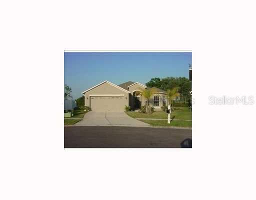 7438 Pulteney DRIVE Wesley Chapel, FL 33545