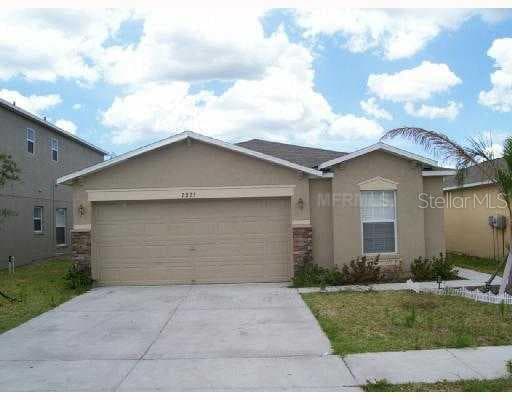 7976 CARRIAGE POINTE DRIVE GIBSONTON, FL 33534