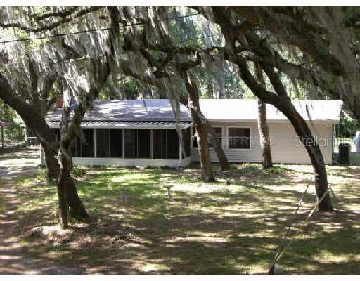 2250 HOLDEN LANE LITHIA, FL 33547