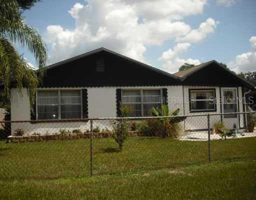 8018 SANE PLACE TAMPA, FL 33610
