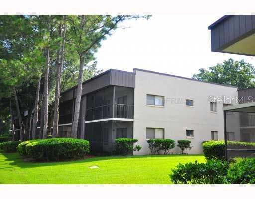 11806 RAINTREE LAKE LANE UNIT A TAMPA, FL 33617
