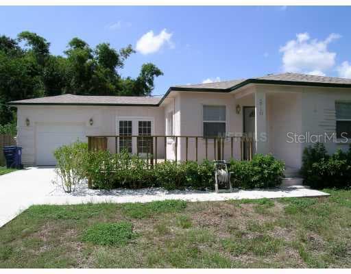 2810 W FOSTER AVENUE TAMPA, FL 33611