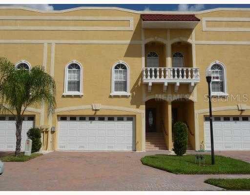 517 VILLA TREVISO COURT APOLLO BEACH, FL 33572