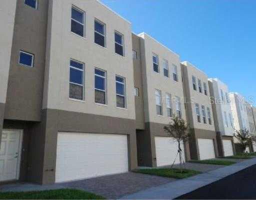 4518 BAY SPRING COURT UNIT 44 TAMPA, FL 33611