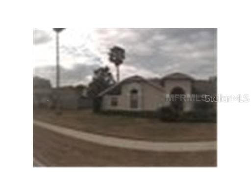 527 SPORTSMAN PARK DRIVE SEFFNER, FL 33584