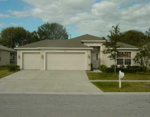 2610 VALENCIA GROVE DRIVE VALRICO, FL 33596