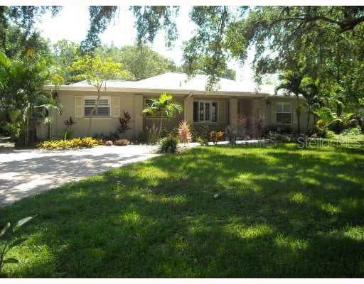 3913 W SAN NICHOLAS STREET TAMPA, FL 33629