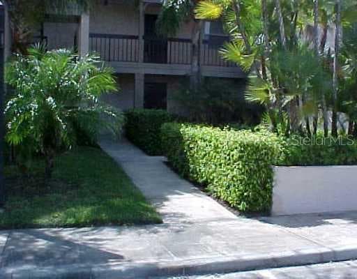 2400 FEATHER SOUND DRIVE UNIT 114 CLEARWATER, FL 33762