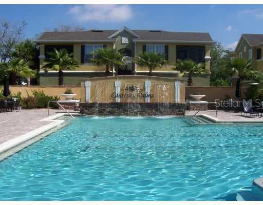 10103 COURTNEY OAKS CIRCLE UNIT 304 TAMPA, FL 33619