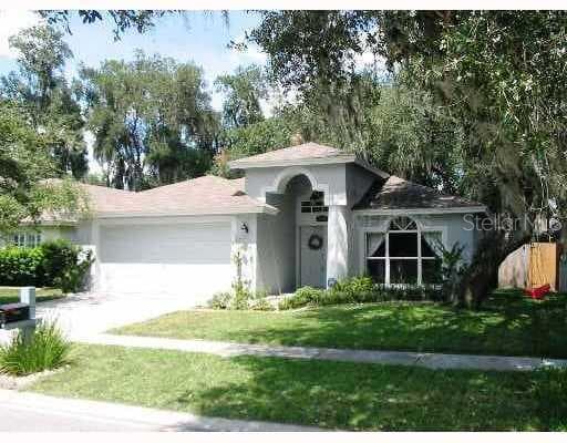 4612 PRESTON WOODS DRIVE VALRICO, FL 33596