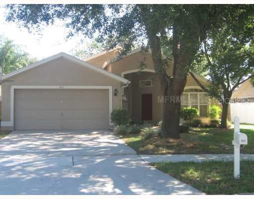2631 GREEN VALLEY STREET VALRICO, FL 33596