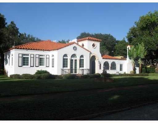 3221 W PARKLAND BOULEVARD TAMPA, FL 33609