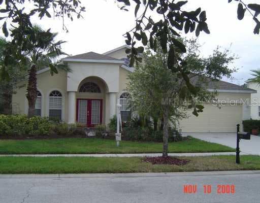 8132 BRINEGAR CIRCLE TAMPA, FL 33647