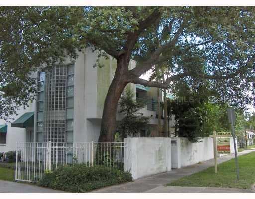 3219 W SAN JUAN STREET UNIT B TAMPA, FL 33629