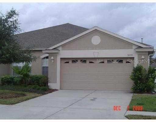 31753 BLYTHEWOOD WAY WESLEY CHAPEL, FL 33543