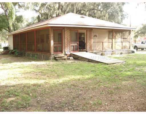 9523 CARR ROAD RIVERVIEW, FL 33569