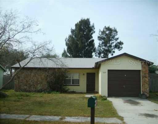 1029 PINE RIDGE CIRCLE BRANDON, FL 33511