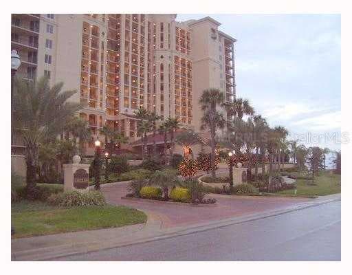 5823 BOWEN DANIEL DRIVE UNIT 1105 TAMPA, FL 33616