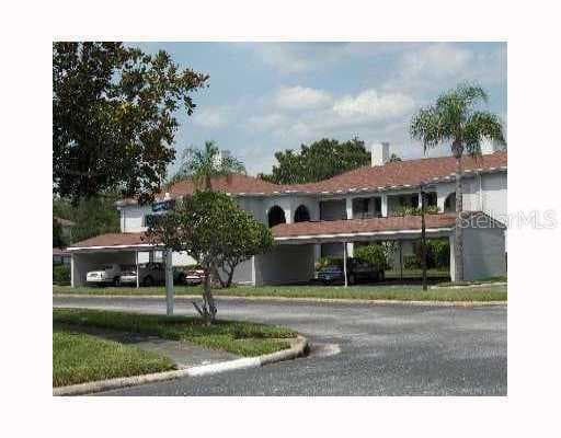 10364 CARROLLWOOD LANE UNIT 225 TAMPA, FL 33618