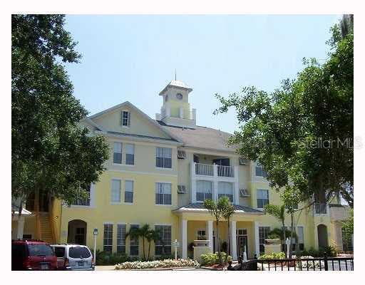 9301 CRESCENT LOOP CIRCLE UNIT 107 TAMPA, FL 33619