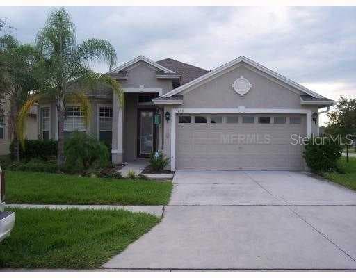 3133 SILVERMILL LOOP E LAND O LAKES, FL 34638