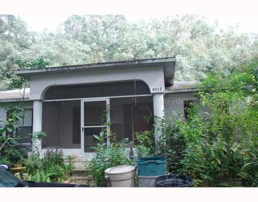 4717 LAKEWOOD DRIVE SEFFNER, FL 33584