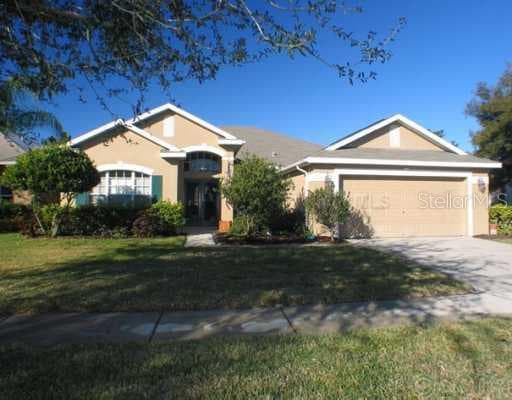 5816 HERONRISE CRESCENT DRIVE LITHIA, FL 33547