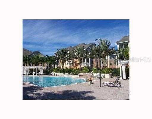9301 CRESCENT LOOP CIRCLE UNIT 104 TAMPA, FL 33619
