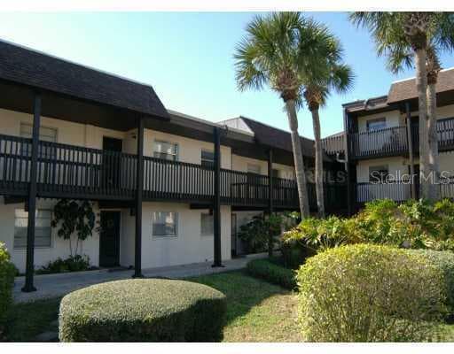 1028 APOLLO BEACH BOULEVARD UNIT 104 APOLLO BEACH, FL 33572