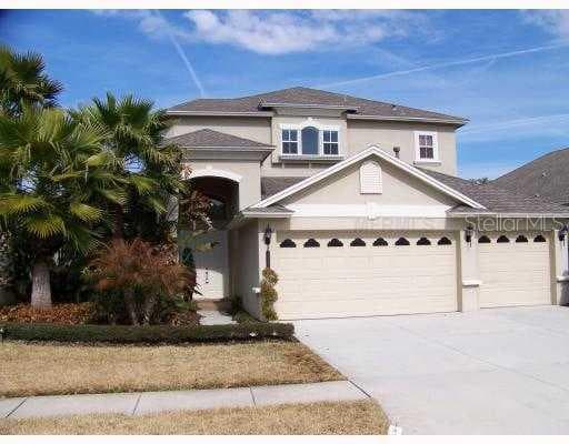 8322 OLD TOWN DRIVE TAMPA, FL 33647