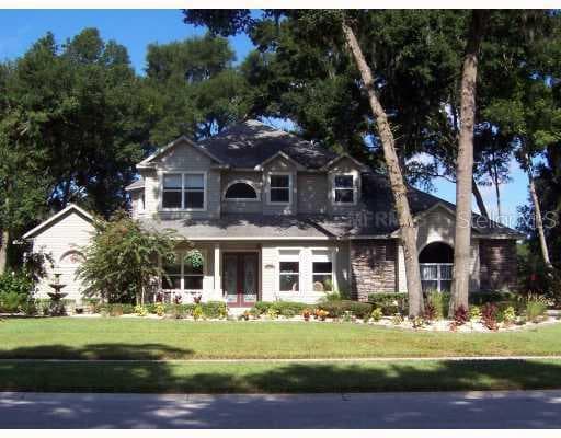 2207 COLEWOOD LANE DOVER, FL 33527