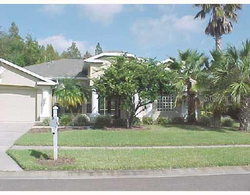 5016 SOUTHAMPTON CIRCLE TAMPA, FL 33647