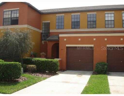 1041 BLACKWATER DRIVE WESLEY CHAPEL, FL 33543
