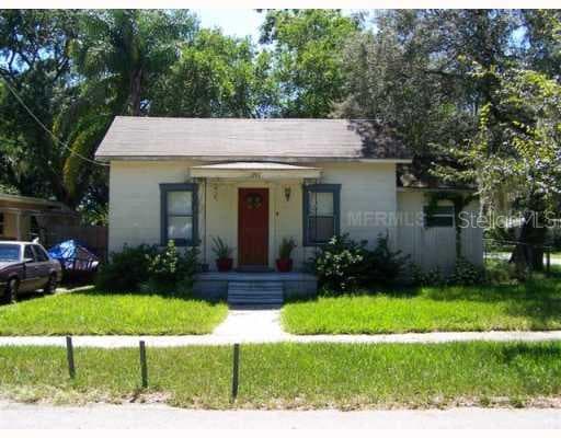 1701 E POWHATAN AVENUE TAMPA, FL 33610